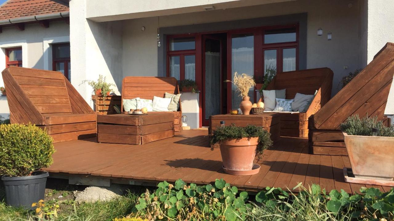 Dosa Tanya, Vendeghaz Hotel Cserepfalu Exterior foto